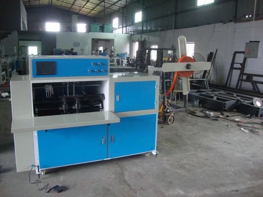 China Auto Plastic Verzegelende Machine niet Geweven Zak die tot Machine maken 10pcs/min - 20 PCs/min leverancier